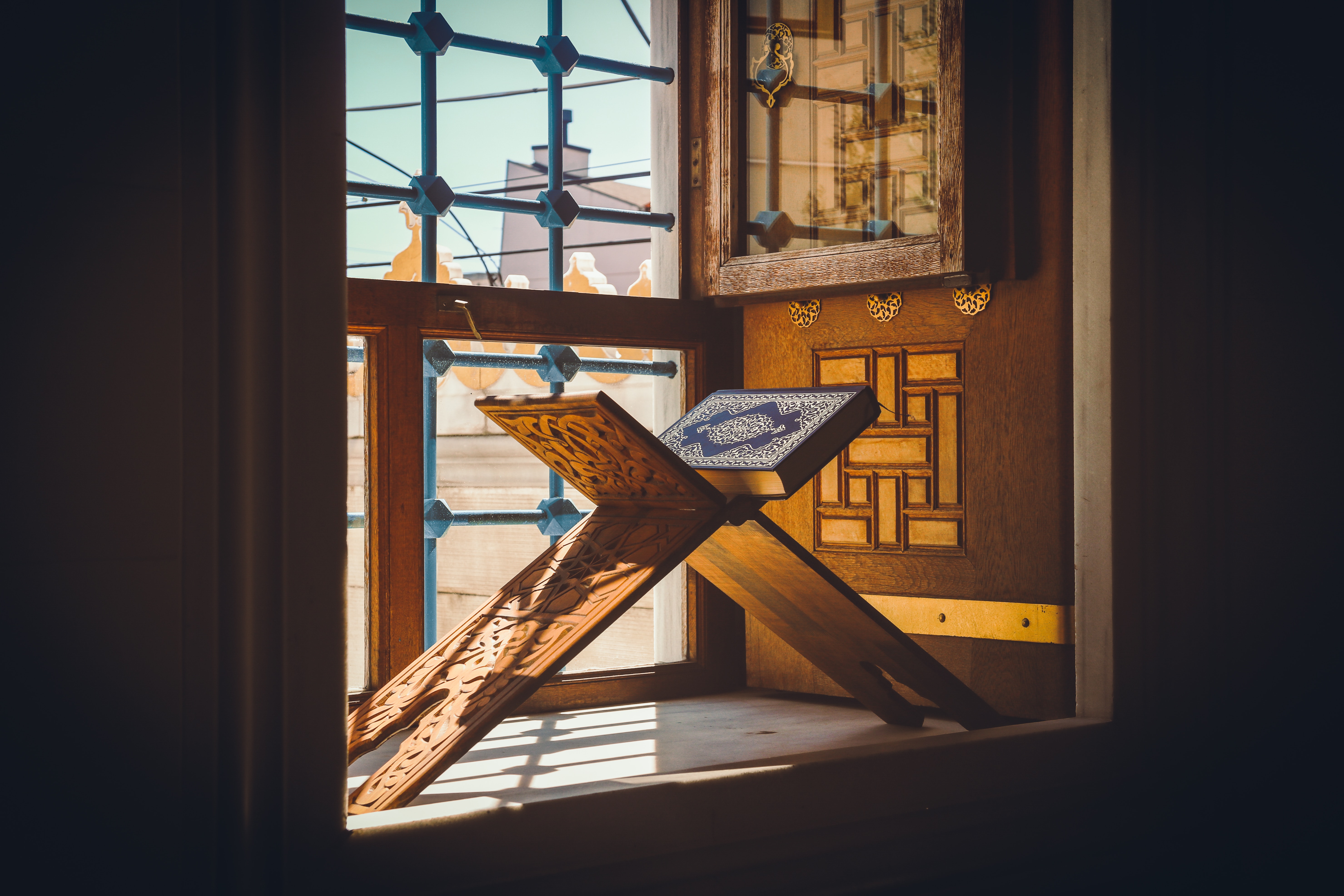 Exploring the World of Quran